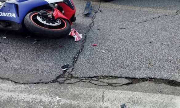 Incidente stradale tra auto e moto con centauro rimasto ferito