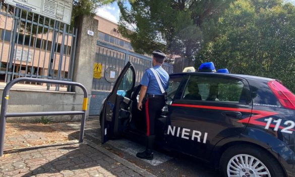 Scoperto a “barare” alla patente di guida: sorpreso durante l'esame