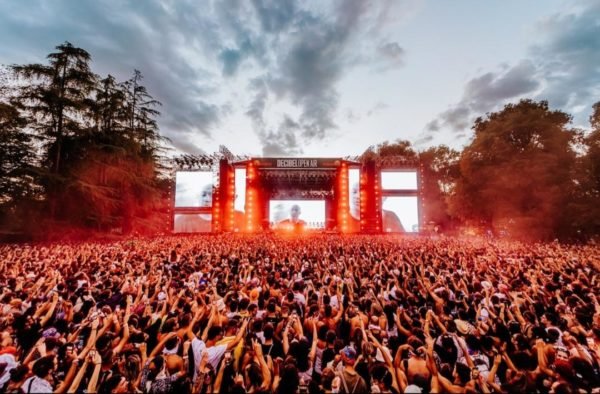 Decibel Open Air, scatta l’ordinanza niente alcol. E’ polemica. Fossi: “Interrogazione parlamentare”
