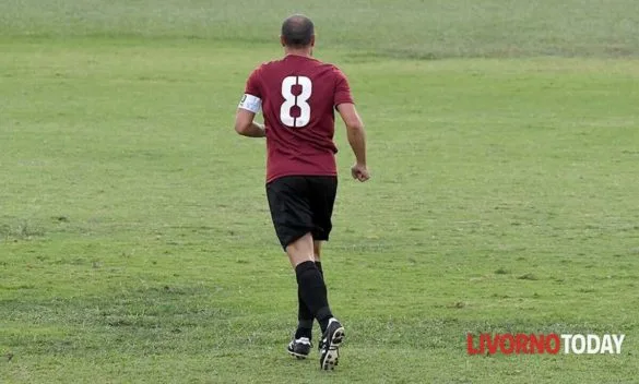 Serie D, Poggibonsi-Livorno in diretta: segui l'azione LIVE.