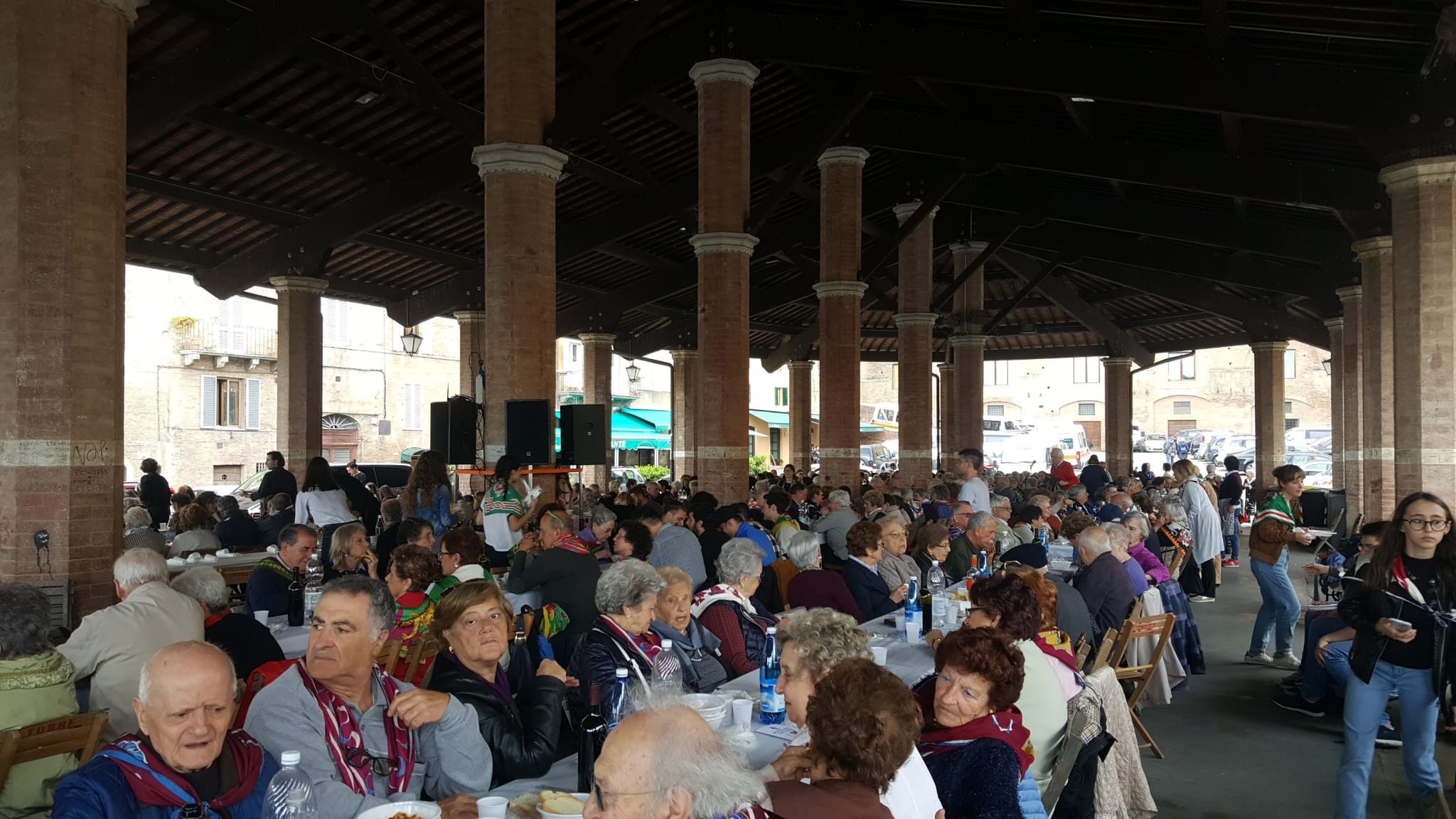 "A pranzo co' nonni" torna al Tartarugone di Siena, appuntamento per sabato.