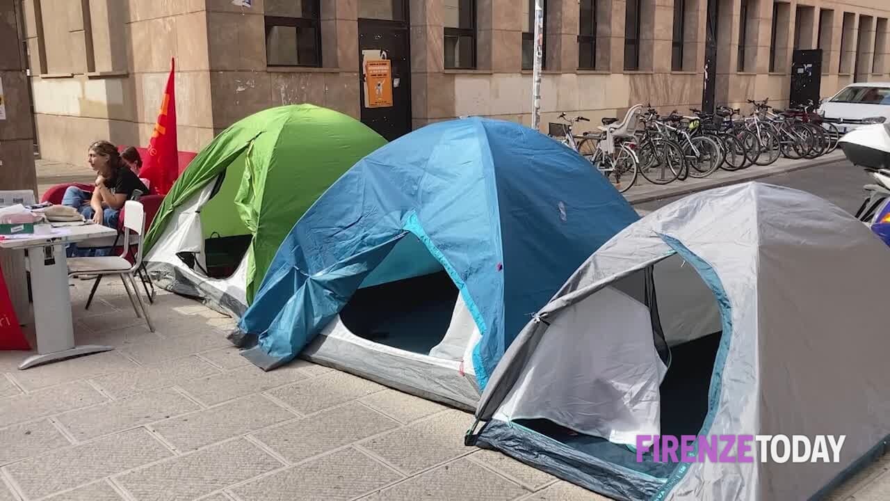 Affitti studenti, ritorno alle tende per problemi di alloggio / VIDEO