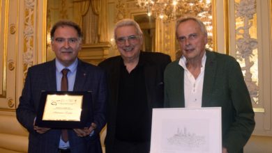 Antonio Luna trionfa al premio letterario "Città di Siena".