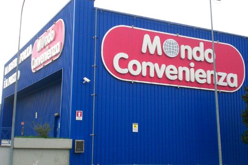 Mondo Convenienza incontra la CGIL per migliorare le condizioni di lavoro.