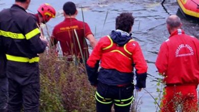 Firenze, canoista scompare in lago dei Renai: ricerche in corso