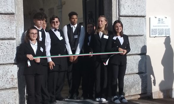 Esposizione "Alfabeto Artigiano" a Palazzo Mediceo, promossa da Cna, supporta giovani artigiani a Lucca