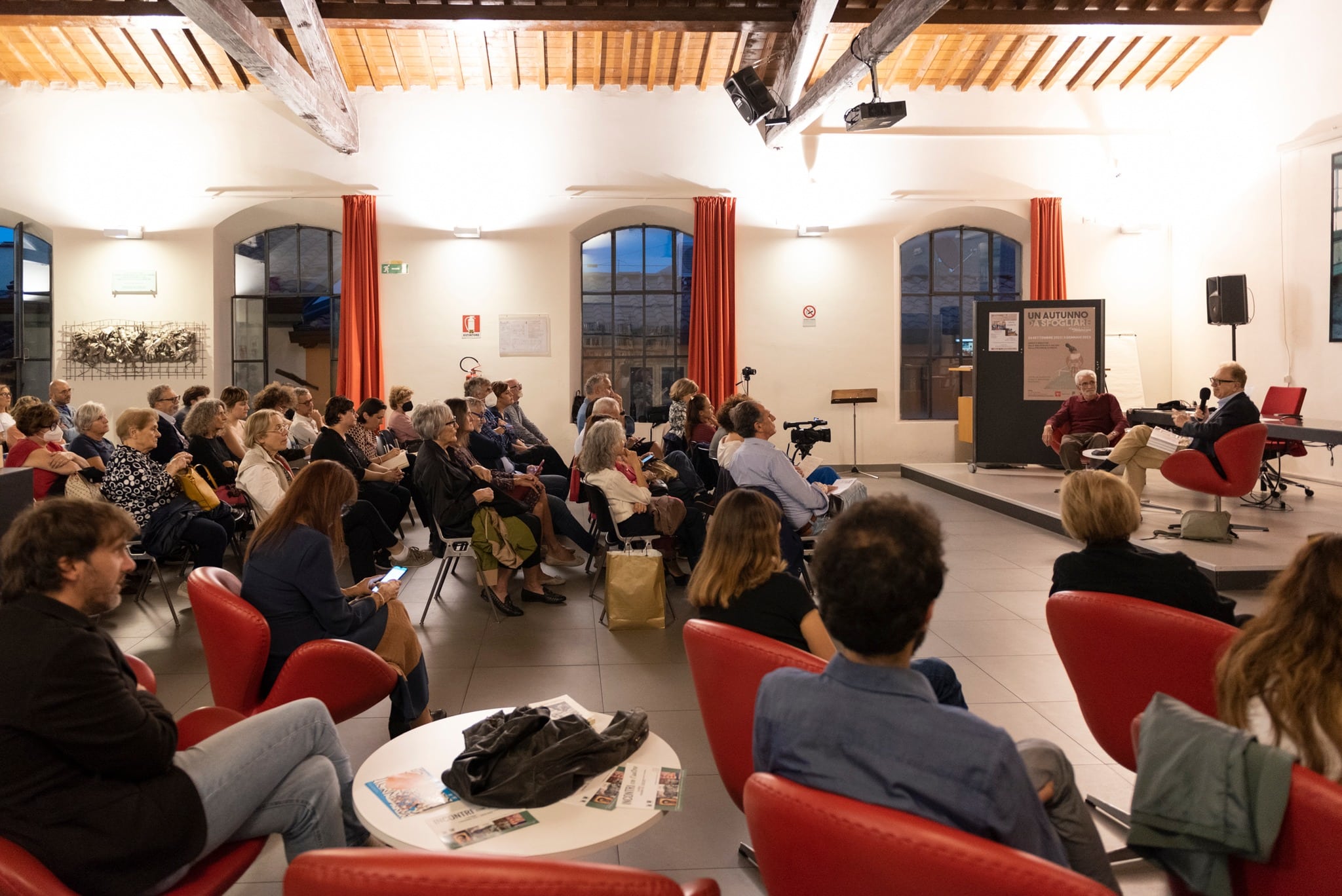 Finalisti Premio Prato Poesia, sfida per il Nicola Fini alla Biblioteca Lazzerini.