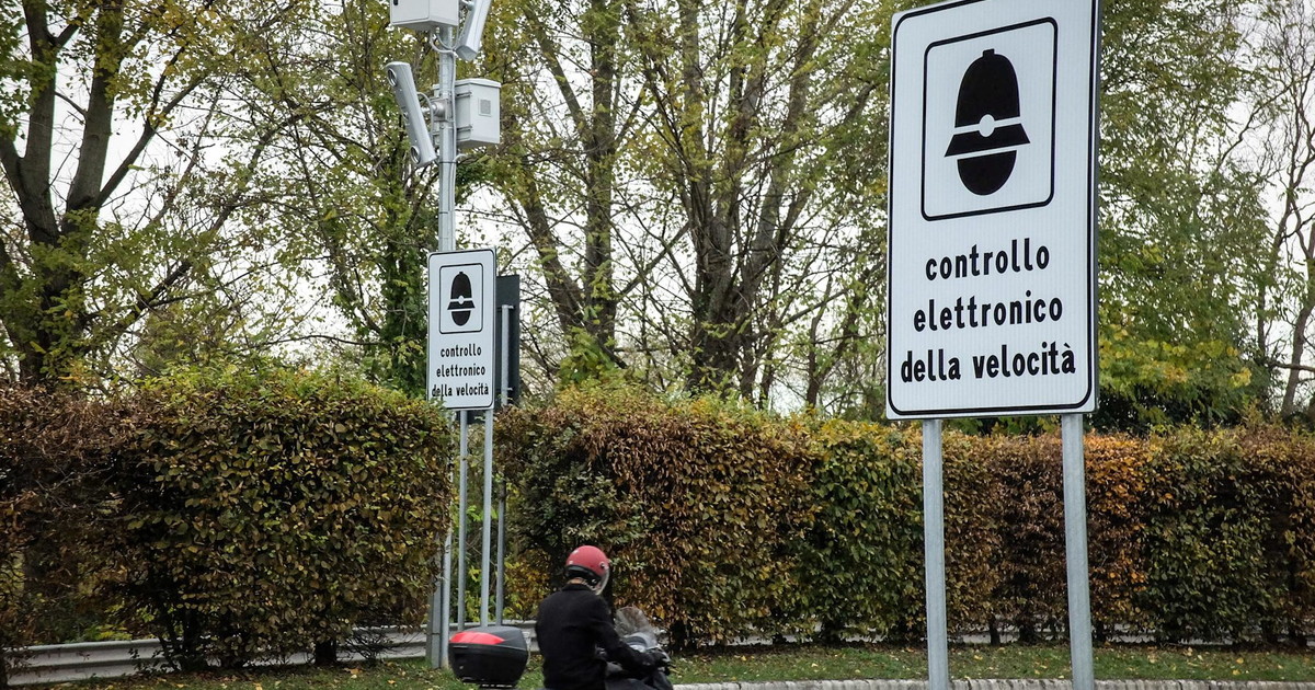 Firenze multa senza sosta, Socci critica la situazione