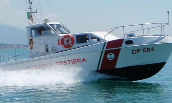 Giovani dispersi in mare a Pieve Ligure, richiesta di soccorso a Sarzana e La Spezia.