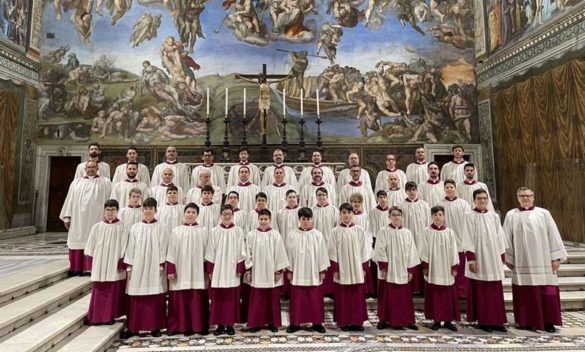 Il Coro Papale a Duomo ad Arezzo, un concerto straordinario di canto sacro.