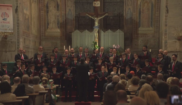 Il "Coro del Papa" si esibisce a Pistoia nella chiesa di San Francesco - Notizie