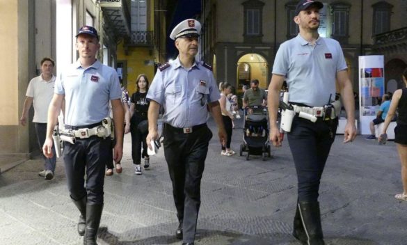 Il Dagomari riporta vita a Piazza Duomo, ma il degrado torna presto dopo.