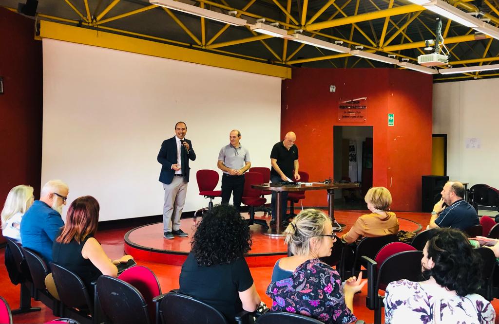 Il presidente Calamai visita il polo di San Giusto, importante momento per la scuola.