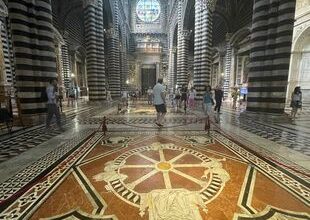 In Rettorato la presentazione di 'Un libro di marmo', trent'anni di studi sul Pavimento del Duomo.