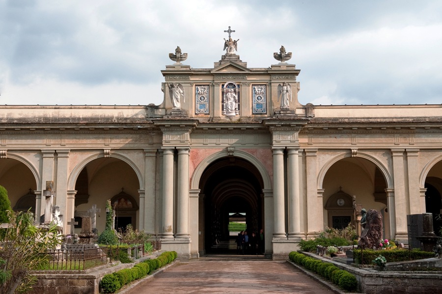 Inaugurazione domani della tomba restaurata del senatore Isidoro Del Lungo - Gazzettino del Chianti e colline fiorentine.