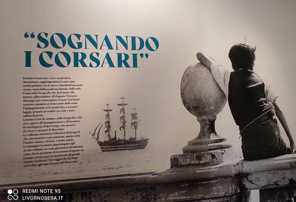 La mostra "Sognando i corsari" a Livorno offre performance, musica e visite guidate per un'esperienza arricchita.