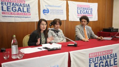 Battaglia di Laura Santi, reclamo per ordinanza incompleta sulla eutanasia