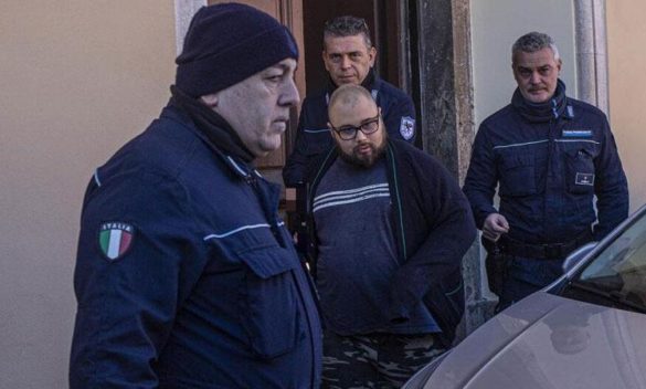 Livorno, omicidio del padre, l'assassino pianificava anche il testamento