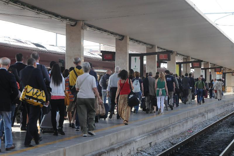 Militari affiancheranno le forze dell'ordine a Firenze nella sorveglianza stazione