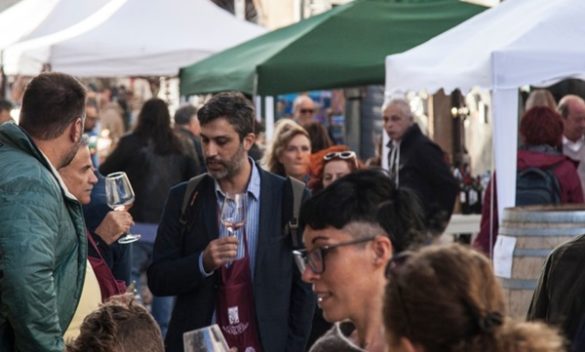 Montescudaio celebra il vino con la Festa del Vino - Livorno Sera.