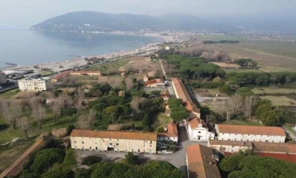 Rogito siglato fra Comune e Marinella Spa per il Pinqua di la Spezia