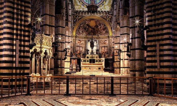 Pavimento del Duomo di Siena aperto solo per soci Unicoop Firenze