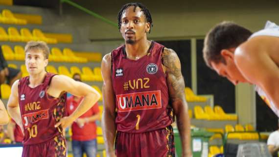 Pistoia parte bene ma la Reyer prende il controllo - LIVE LBA - Trofeo Lovari