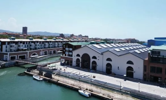Porta a Mare: rinnovamento delle Officine Storiche di Livorno.