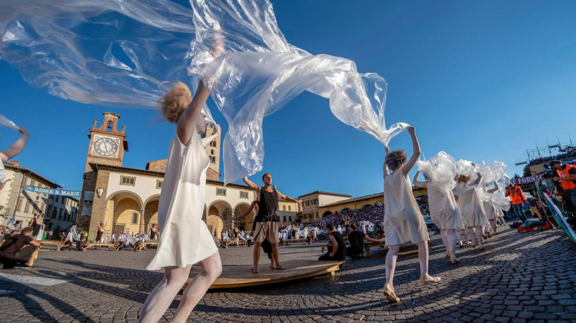 Posti limitati per la 97esima Festa dell'Uva di Impruneta, solo 40 posti rimasti in tribuna.