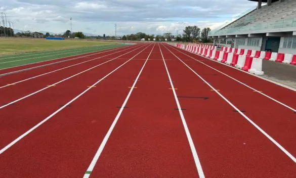 Prato, completata la pista "Mauro Ferrari" per l'atletica leggera.