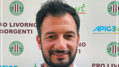 Pro Livorno Sorgenti solleva mister Caponi, decisione presa da EccToscana.