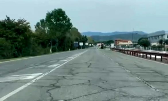 Problemi stradali nel versante Valdichiana, video mostra asfalti da rifare, buche e nuovi autovelox.