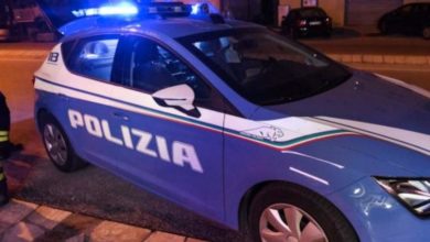 Residenti di Pisa segnalano polizia per sesso in vicoletto