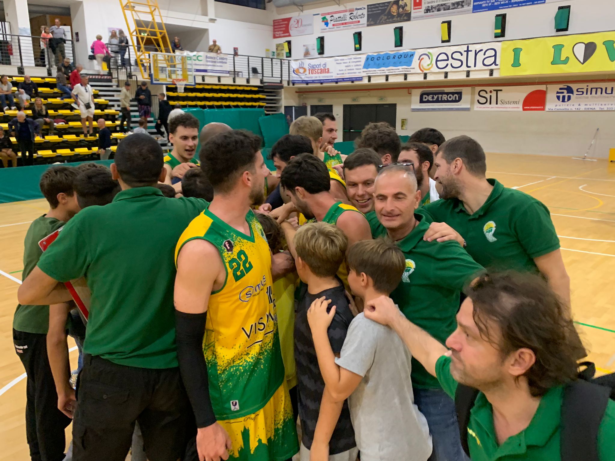 Rinforzata la squadra, Siena batte Livorno e vola alle Final Four