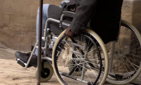 Scuse per disservizio disabile alle scale mobili di Arezzo, famiglia invitata in città da Atam.