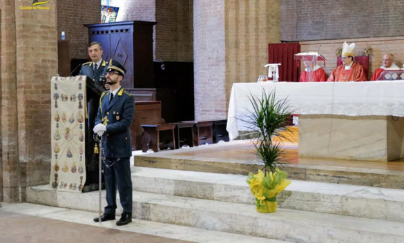 Siena, la Guardia di Finanza celebra il patrono San Matteo