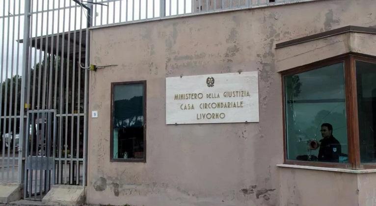 Sughere, altri poliziotti aggrediti, Uilpa, carcere polveriera.