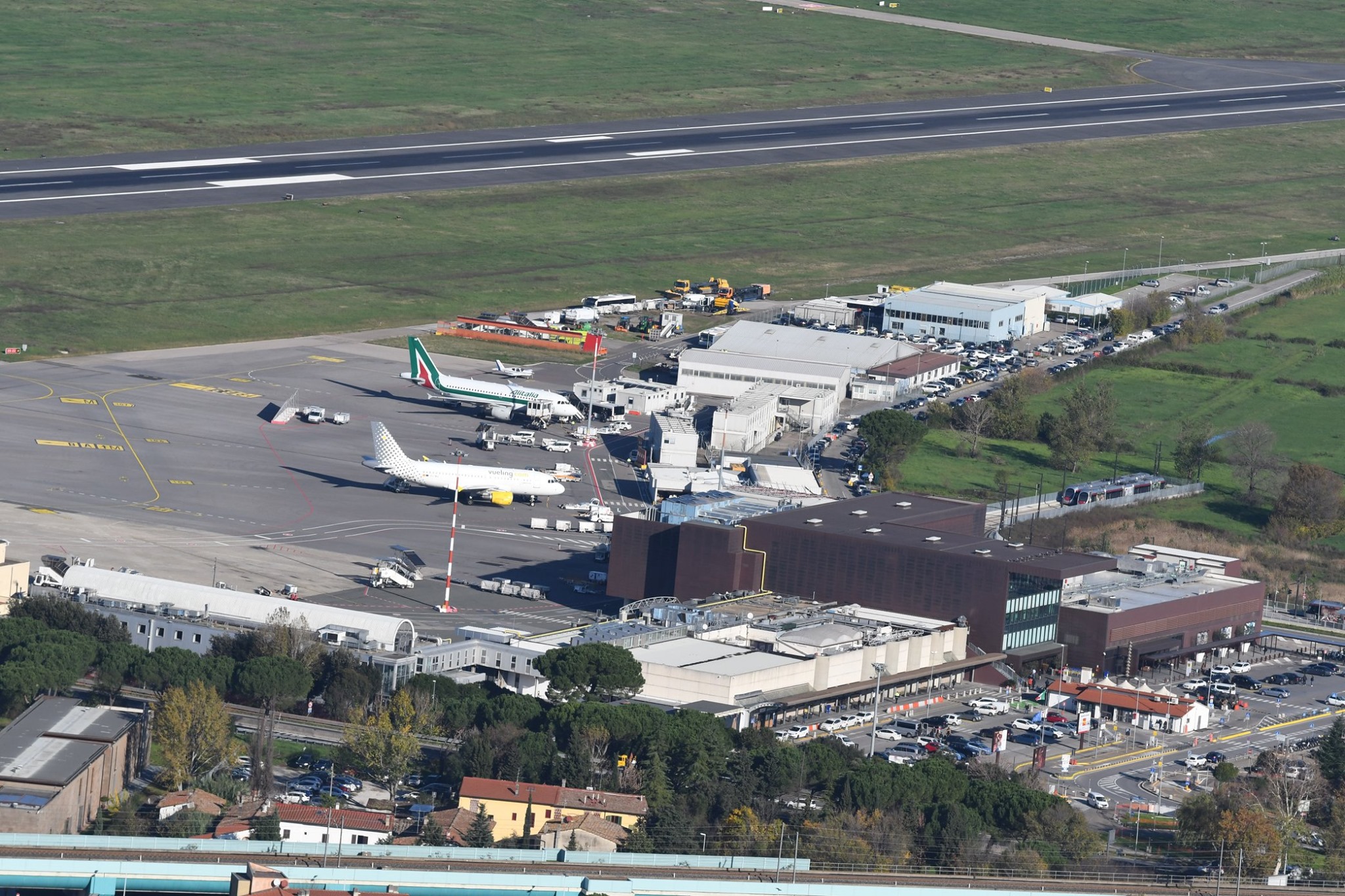 Toscana Aeroporti registra 3,6 mln di passeggeri nel primo semestre 2023