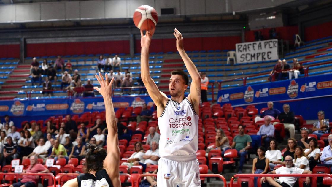 Livorno vince la Supercoppa battendo Ruvo di Puglia 88-78. Trionfo per Pielle.