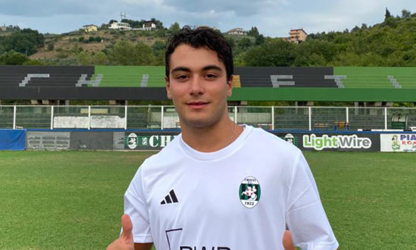 Un ex calciatore di Siena si unisce al Chieti.