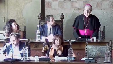 Vescovo Tardelli si riunisce con Consiglio comunale di Pistoia