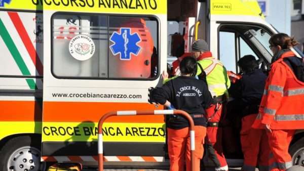 Infortunio a Sansepolcro: lavoratore si taglia durante il lavoro.