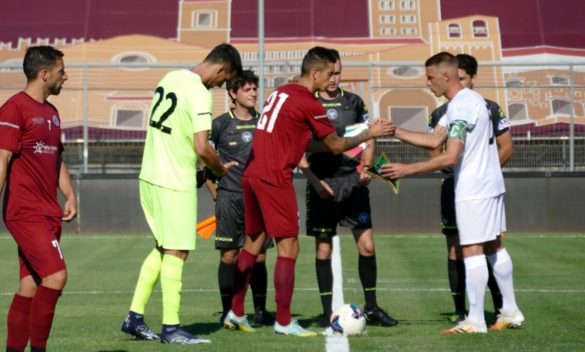 Arezzo-Carrarese: Finisce 0-0 la diretta della partita.