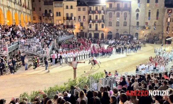 VIDEO | Prova generale: Un'esplosione di festa rossoverde! Prepariamoci a giocarci la Giostra!