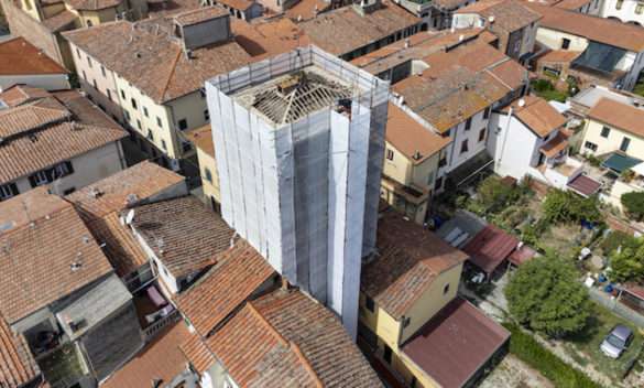 Ripartiti lavori restauro campanile simbolo Castelfranco di Sotto, a sospensione causa pandemia.