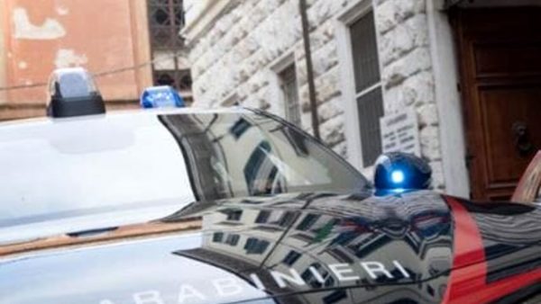 Carabinieri arrestano 58 persone durante giugno-agosto: sicurezza aumentata in tutta la Provincia.