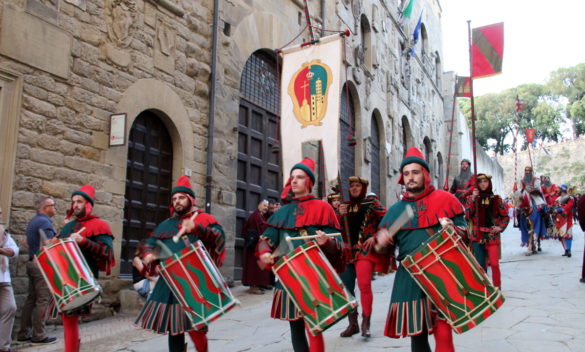 Elenco completo dei figuranti di Porta Crucifera per la Giostra di settembre