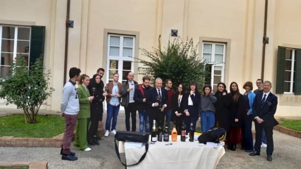 Master Scuola Superiore Sant'Anna: ambasciatori del vino.