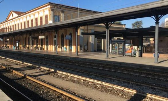 stazione di lucca