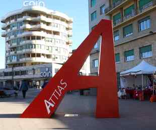 21enne denunciato per spaccio in piazza Attias